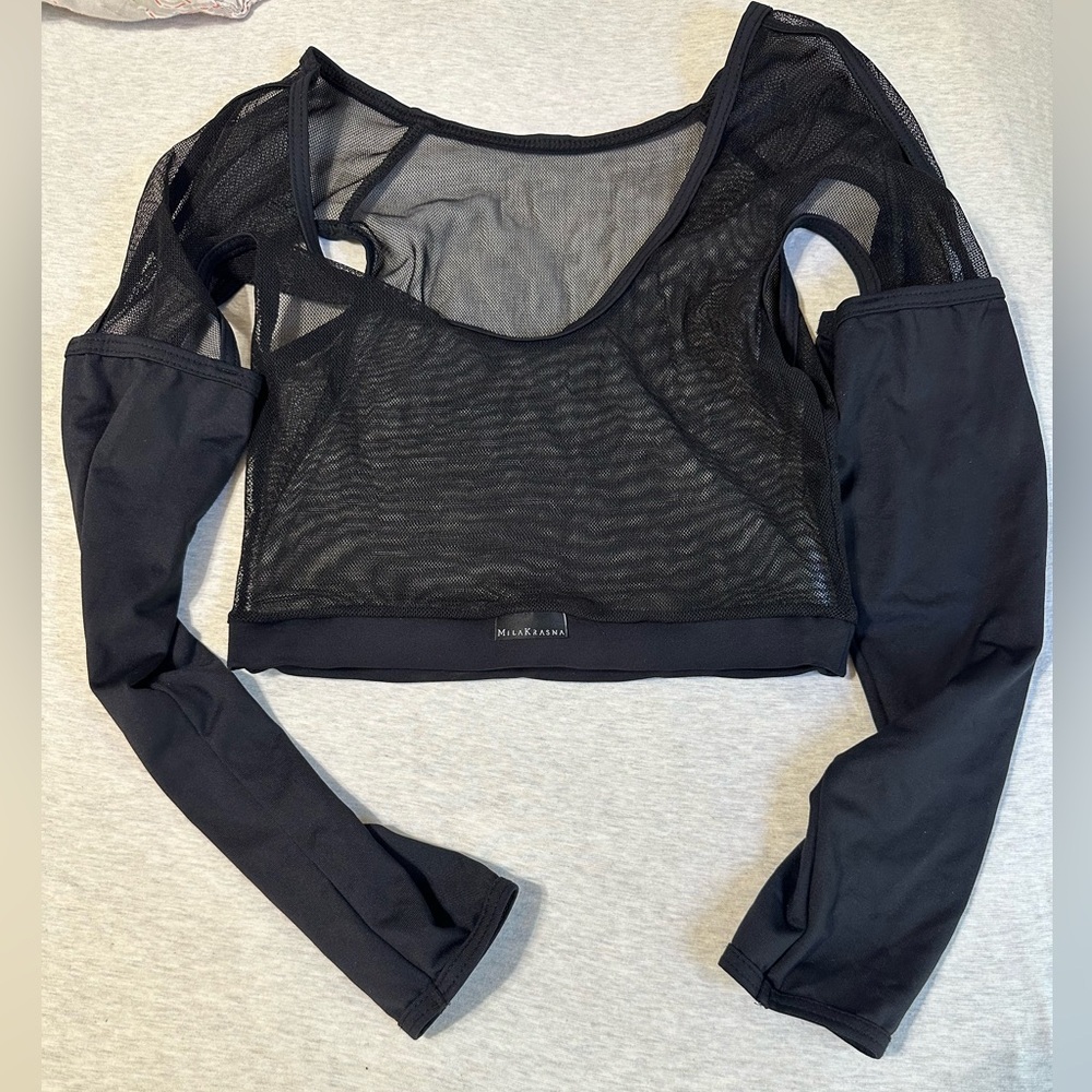 Mila Krasna Black Mesh Long Sleeve Crop Top